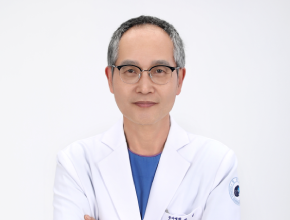 박민 담당의사 사진